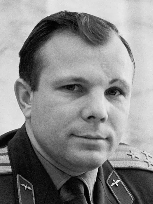 jvh2hrshf6j2-yurij-gagarin